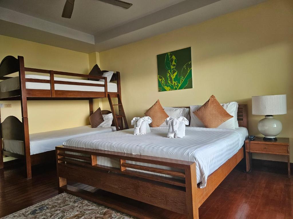 Triple Room with Sea View