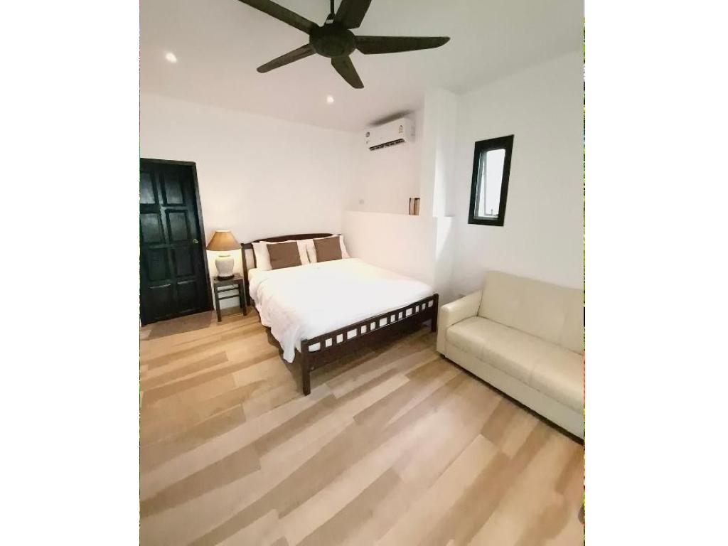 Bungalow with Sea View